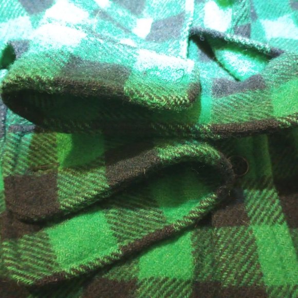 Vintage L.L. Bean green buffalo plaid wool flannel shirt USA sz 16-16.5 - Picture 7 of 7